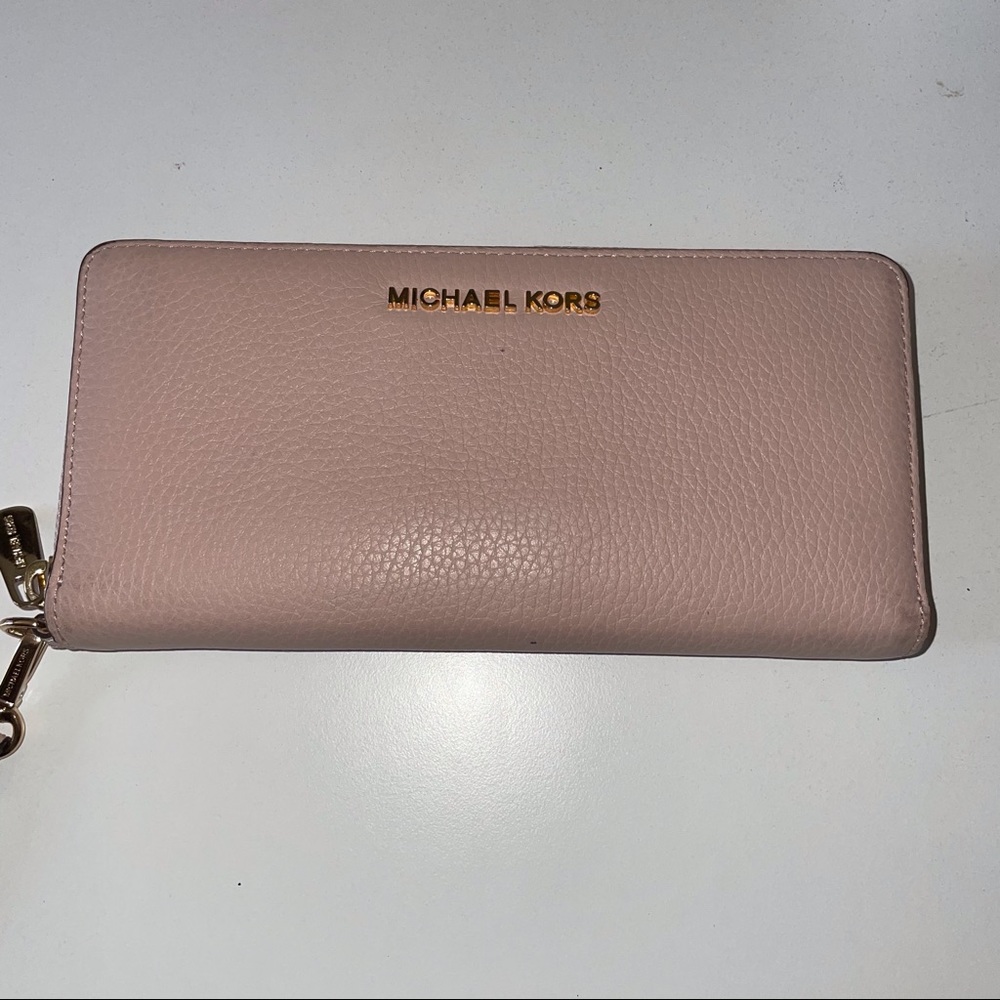 Michael Kors Pink Clutch Wallet